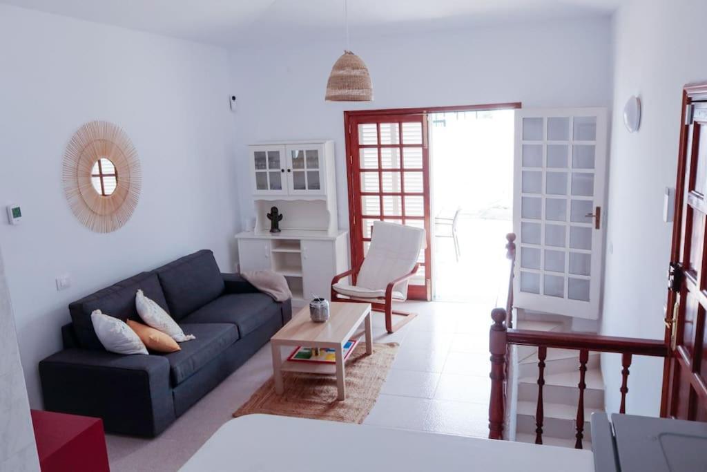 Acogedora Casa En Abades En Tranquila Urbanizacion Villa Bagian luar foto