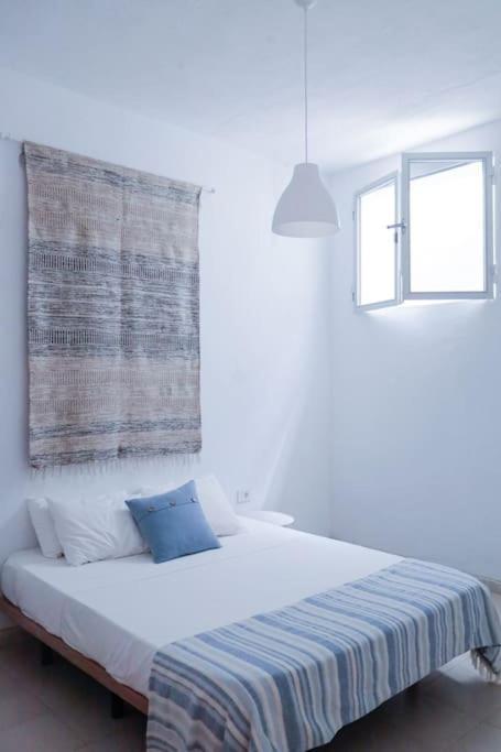 Acogedora Casa En Abades En Tranquila Urbanizacion Villa Bagian luar foto